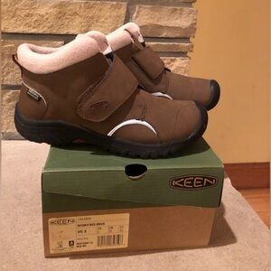 Keen Kootenay Mid Waterproof Boots Youth Size 3